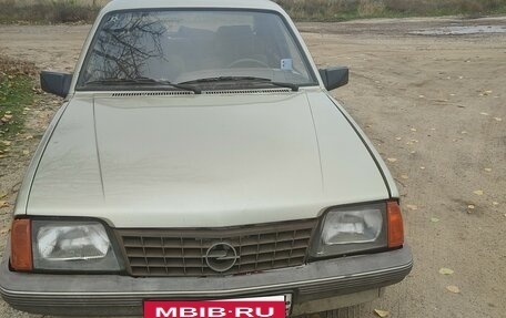 Opel Ascona C, 1988 год, 210 000 рублей, 4 фотография