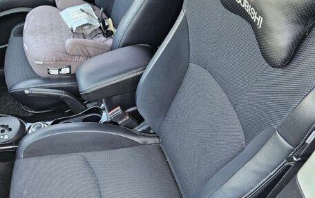 Mitsubishi Outlander III рестайлинг 3, 2007 год, 1 100 000 рублей, 12 фотография