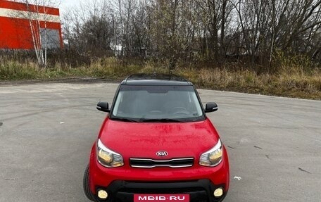 KIA Soul II рестайлинг, 2018 год, 1 800 000 рублей, 4 фотография