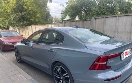 Volvo S60 III, 2021 год, 2 600 000 рублей, 2 фотография