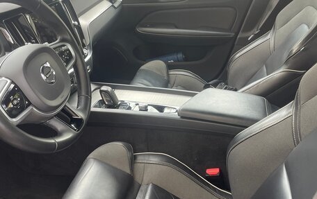 Volvo S60 III, 2021 год, 2 600 000 рублей, 10 фотография