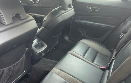 Volvo S60 III, 2021 год, 2 600 000 рублей, 9 фотография