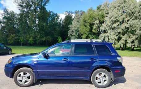 Mitsubishi Outlander III рестайлинг 3, 2003 год, 650 000 рублей, 7 фотография