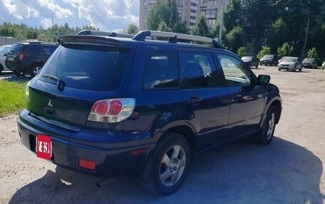 Mitsubishi Outlander III рестайлинг 3, 2003 год, 650 000 рублей, 4 фотография