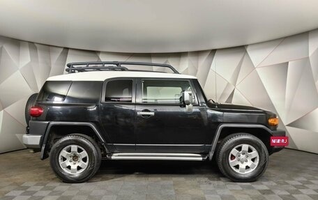 Toyota FJ Cruiser, 2006 год, 2 395 000 рублей, 6 фотография