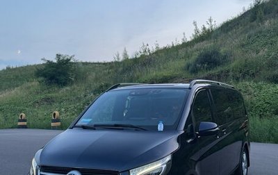 Mercedes-Benz V-Класс, 2018 год, 4 000 000 рублей, 1 фотография