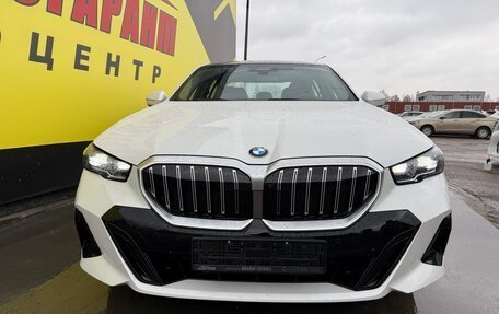 BMW 5 серия, 2025 год, 8 900 000 рублей, 2 фотография