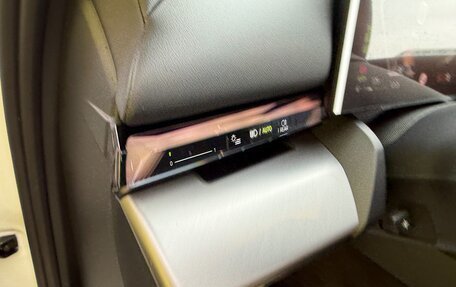 BMW 5 серия, 2025 год, 8 900 000 рублей, 26 фотография