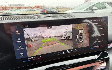 BMW 5 серия, 2025 год, 8 900 000 рублей, 22 фотография