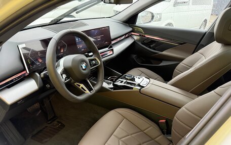 BMW 5 серия, 2025 год, 8 900 000 рублей, 17 фотография