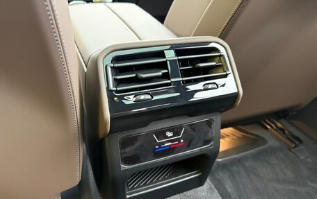 BMW 5 серия, 2025 год, 8 900 000 рублей, 32 фотография