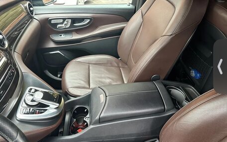 Mercedes-Benz V-Класс, 2018 год, 4 000 000 рублей, 11 фотография