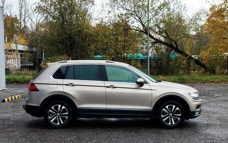Volkswagen Tiguan II, 2019 год, 2 750 000 рублей, 4 фотография