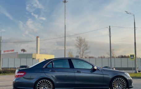 Mercedes-Benz E-Класс, 2011 год, 1 300 000 рублей, 10 фотография