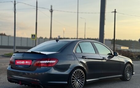 Mercedes-Benz E-Класс, 2011 год, 1 300 000 рублей, 9 фотография