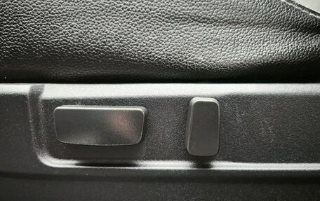 Mitsubishi Outlander III рестайлинг 3, 2017 год, 2 690 000 рублей, 9 фотография