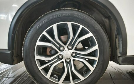 Mitsubishi Outlander III рестайлинг 3, 2017 год, 2 690 000 рублей, 23 фотография