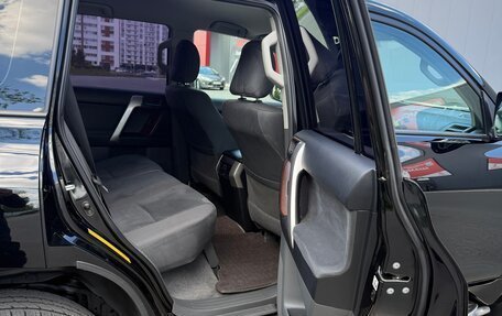 Toyota Land Cruiser Prado 150 рестайлинг 2, 2013 год, 3 100 000 рублей, 11 фотография