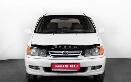 Toyota Ipsum II, 2000 год, 575 000 рублей, 2 фотография