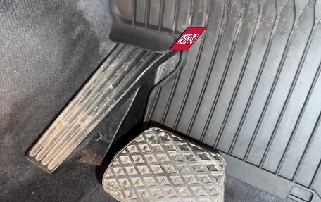 BMW 5 серия, 2015 год, 2 800 000 рублей, 18 фотография