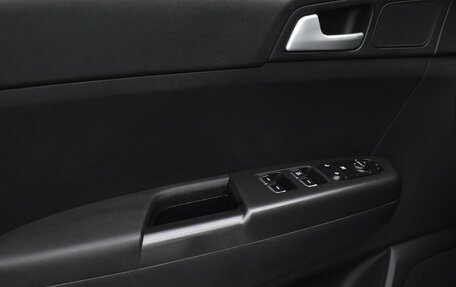 KIA Sportage IV рестайлинг, 2018 год, 1 985 000 рублей, 11 фотография