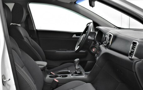 KIA Sportage IV рестайлинг, 2018 год, 1 985 000 рублей, 12 фотография