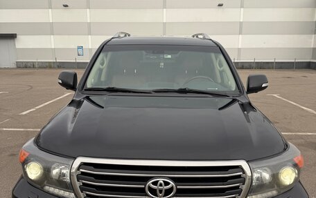 Toyota Land Cruiser 200, 2015 год, 5 150 000 рублей, 2 фотография