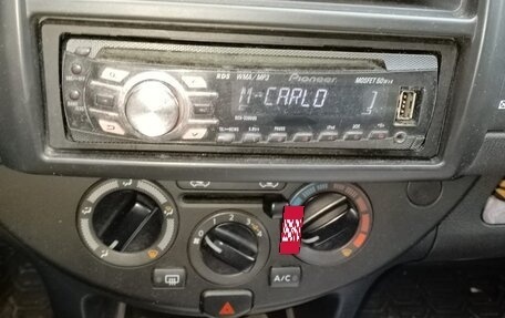 Nissan Note II рестайлинг, 2011 год, 1 100 000 рублей, 6 фотография