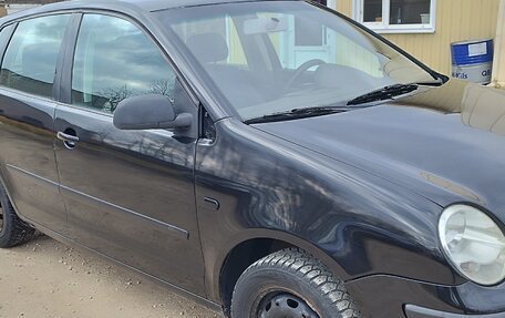 Volkswagen Polo IV рестайлинг, 2004 год, 300 000 рублей, 3 фотография