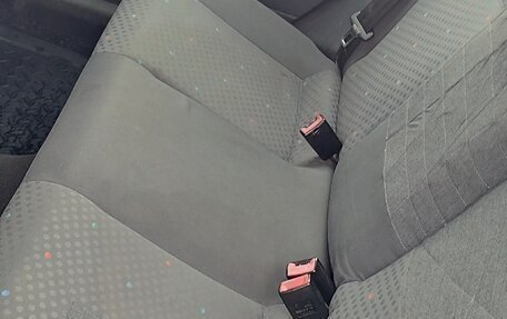 Volkswagen Polo IV рестайлинг, 2004 год, 300 000 рублей, 11 фотография