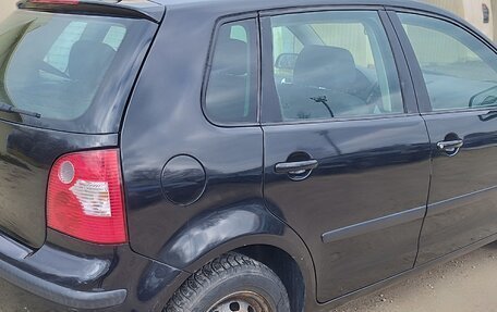 Volkswagen Polo IV рестайлинг, 2004 год, 300 000 рублей, 4 фотография