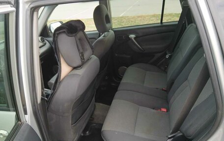 Toyota RAV4, 2003 год, 666 000 рублей, 6 фотография