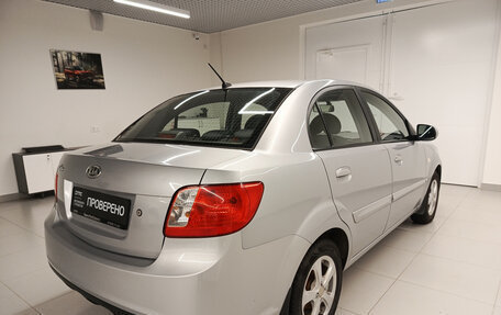 KIA Rio II, 2011 год, 585 000 рублей, 5 фотография