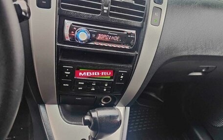 Hyundai Tucson III, 2006 год, 23 фотография