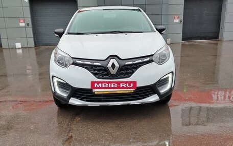 Renault Kaptur I рестайлинг, 2021 год, 1 765 000 рублей, 2 фотография