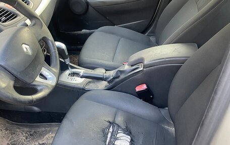 Renault Fluence I, 2011 год, 390 000 рублей, 2 фотография