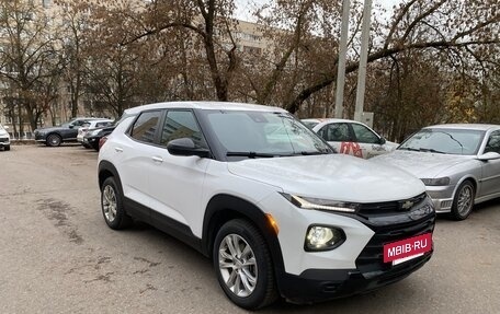 Chevrolet TrailBlazer, 2020 год, 1 630 000 рублей, 2 фотография