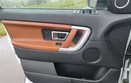 Land Rover Discovery Sport I рестайлинг, 2015 год, 2 650 000 рублей, 13 фотография