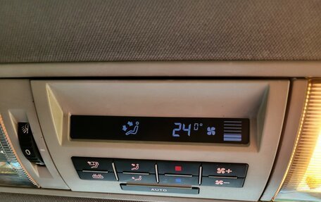 Volkswagen Caravelle T5, 2012 год, 2 000 000 рублей, 12 фотография