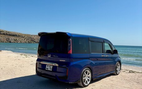 Honda Stepwgn IV, 2015 год, 2 249 000 рублей, 7 фотография