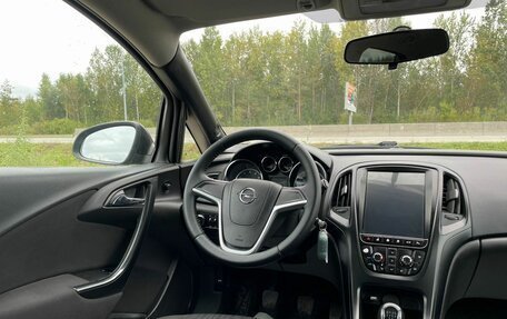 Opel Astra J, 2014 год, 727 000 рублей, 9 фотография