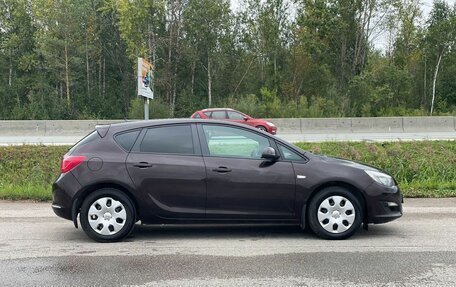 Opel Astra J, 2014 год, 727 000 рублей, 26 фотография