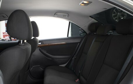 Toyota Avensis III рестайлинг, 2006 год, 570 000 рублей, 10 фотография