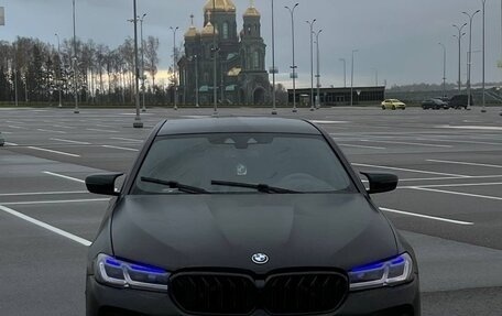 BMW 5 серия, 2019 год, 5 650 000 рублей, 3 фотография
