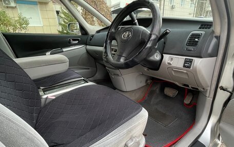 Toyota Opa I рестайлинг, 2002 год, 495 000 рублей, 9 фотография