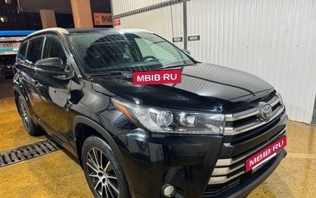 Toyota Highlander III, 2017 год, 4 250 000 рублей, 14 фотография