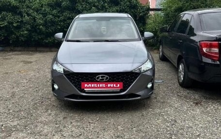 Hyundai Solaris II рестайлинг, 2020 год, 1 250 000 рублей, 4 фотография