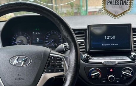 Hyundai Solaris II рестайлинг, 2020 год, 1 250 000 рублей, 15 фотография