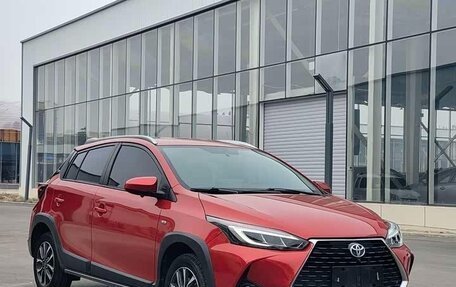 Toyota Yaris XP150 рестайлинг, 2021 год, 1 300 005 рублей, 3 фотография