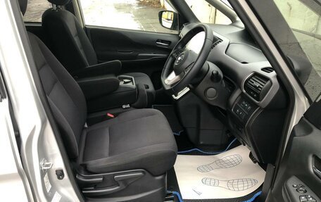 Nissan Serena IV, 2017 год, 1 750 000 рублей, 13 фотография